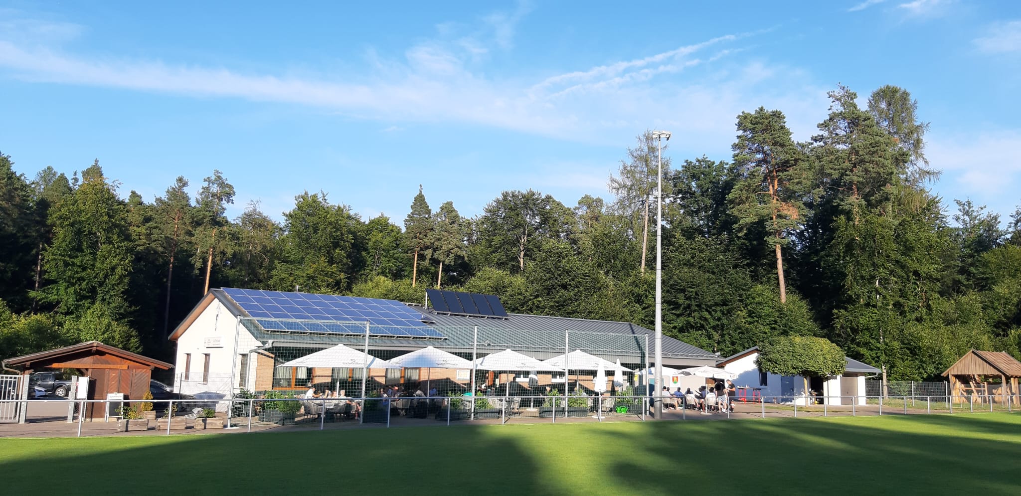 Feier und gedeckte Tische